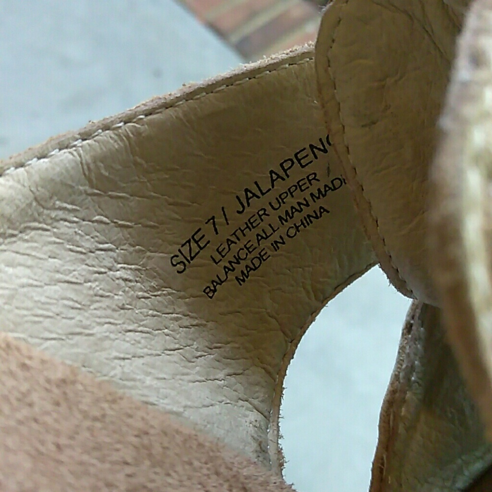 Very Volatile cork wedge - Picture 5 of 7